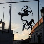 ALAS CIRCO TEATRO - desafiando las leyes de la gravedad y explorando las infinitas posibilidades del circo.